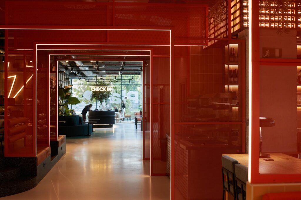 TheSocialHub_Barcelona_Details_Lobby_CheckIn.jpg